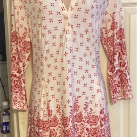 Beautiful Dress - Picture 3 of 6